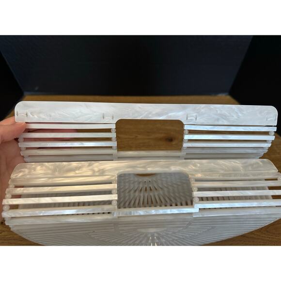 NIB CULT GAIA Acrylic Ark Small Clutch Handbag Pearl White Dustbag Card - Picture 6 of 13